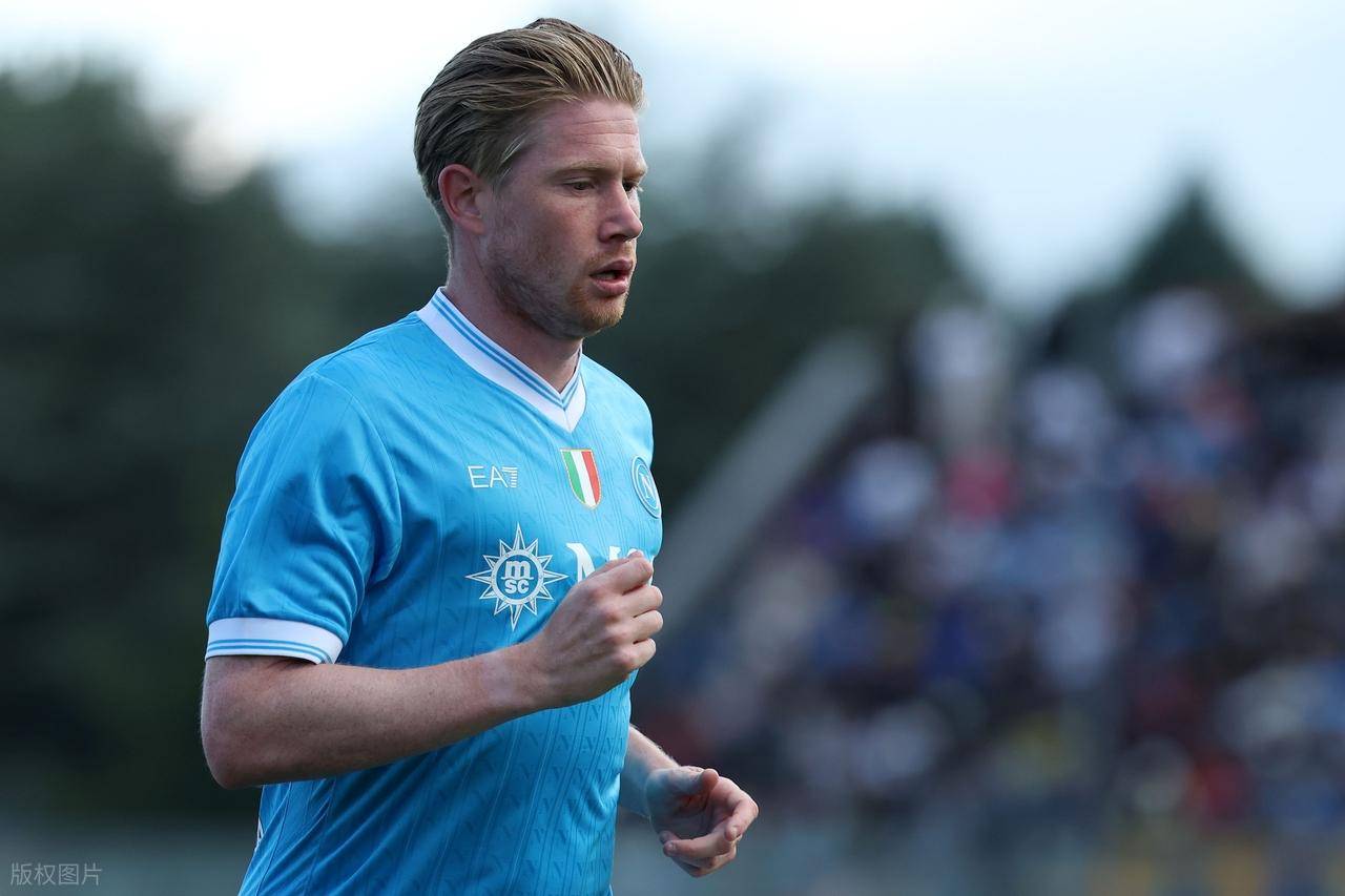 迪马：罗马、那不勒斯、布莱顿有意波尔图19岁中场弗罗霍尔特（迪马称：罗马、那不勒斯与布莱顿均有意引进波尔图19岁中场弗罗霍尔特）