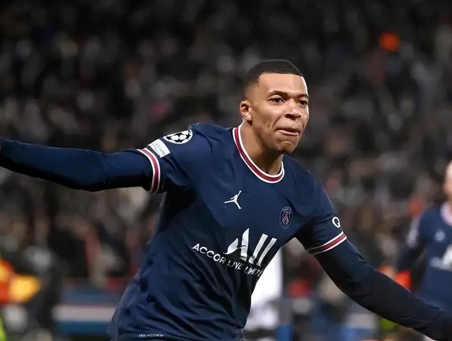 汉茨科：我们通过调整压迫方式改变了比赛；打入首球太美妙了（汉茨科：调整压迫策略扭转战局，首开纪录无比美妙）