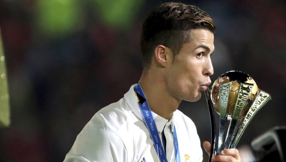 NBA：独行侠击败雄鹿 东契奇全场三双（NBA：独行侠力克雄鹿 东契奇豪取三双）