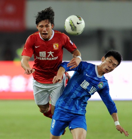 德天空：桑德兰将奥蓬达加入名单，但莱比锡不一定愿意出售（德媒：桑德兰将奥蓬达列为引援目标，莱比锡未必放人）