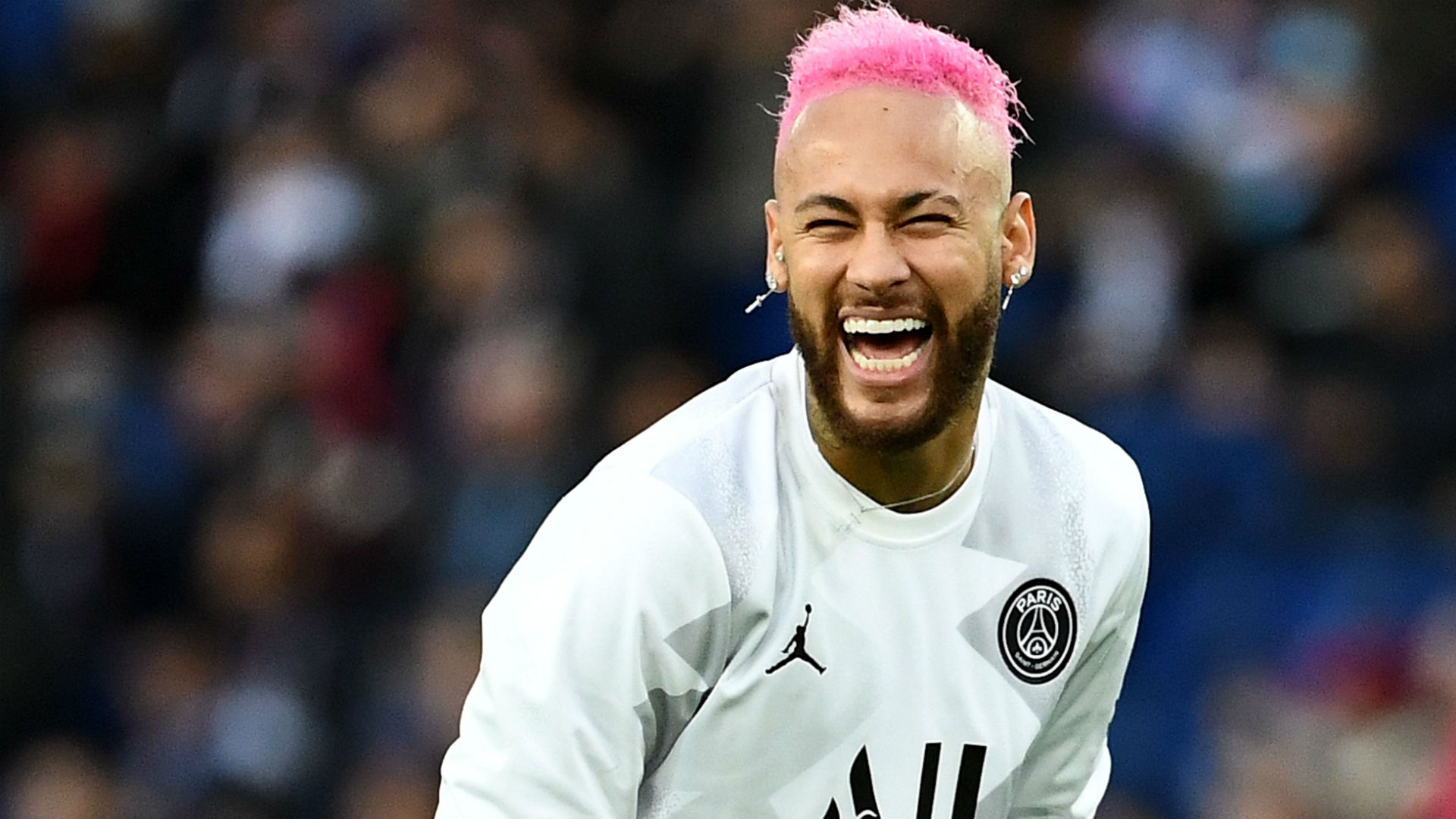 官方：除了被停赛一场之外，阿莱格里还被罚款1万欧元（官方消息：阿莱格里被禁赛1场并处罚金1万欧元）