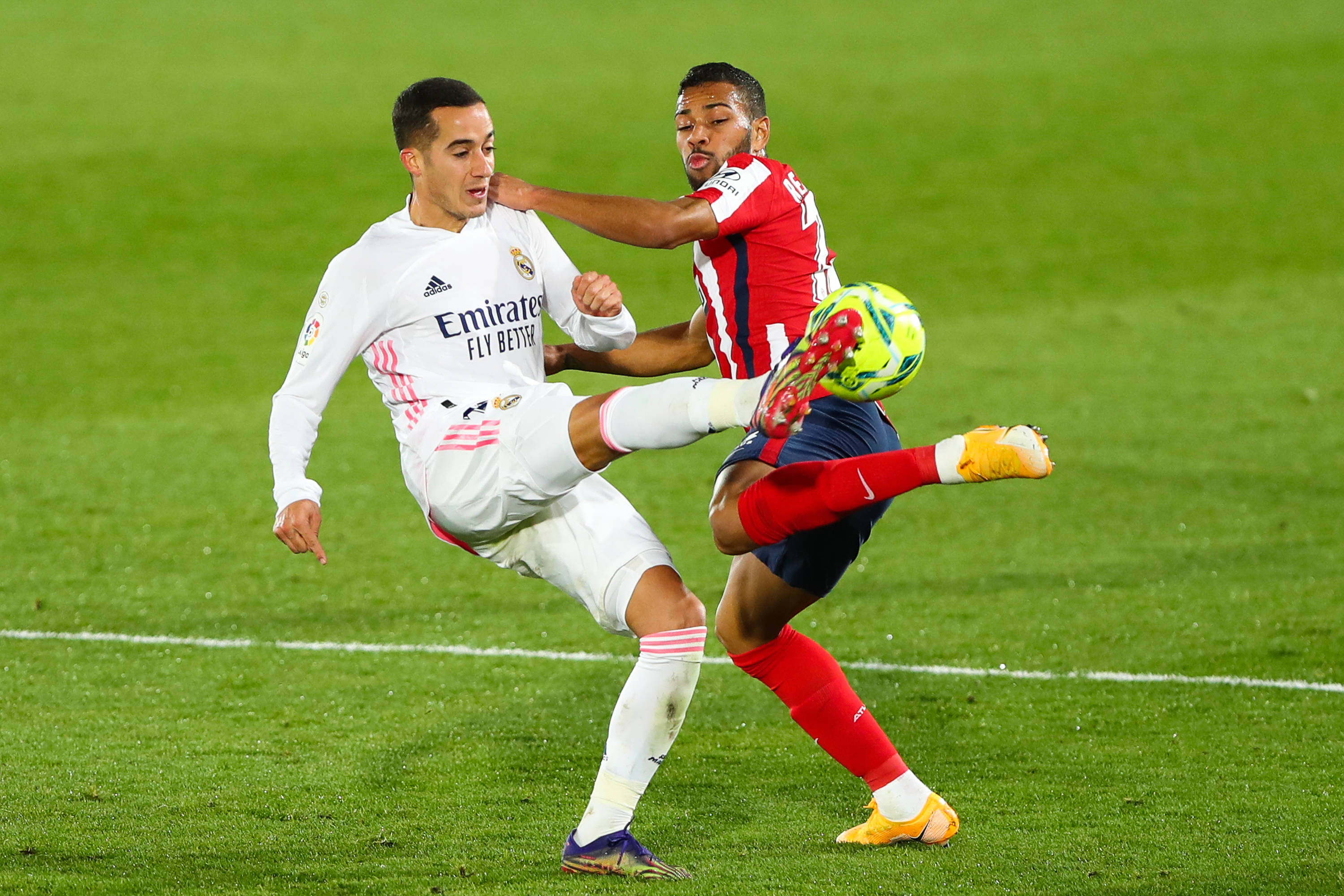 梁靖崑三战松岛辉空，中日乒坛新星对决折射国乒隐忧（梁靖崑三度对阵松岛辉空：中日新星之争凸显国乒隐忧）